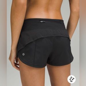 LULULEMON SPEED UP Low rise lined, 2.5 inch, size 4, black 🖤NWT
